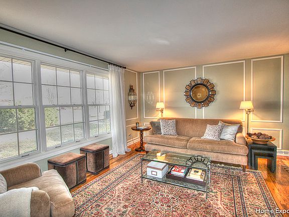 2nd image of 1161 Black Oak Dr