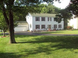 33 Calais Rd, Randolph, NJ 07869