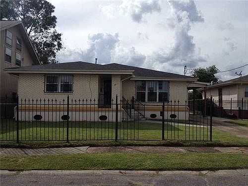 1st image of 4942 Hauck Dr