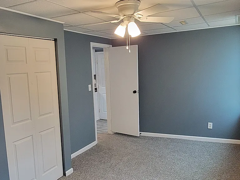 334 S 8th St — Photo 11
