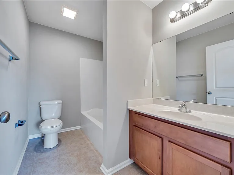 6837 Village Green Dr — Photo 19
