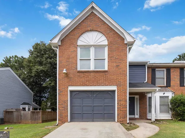 8045 Woodlake Dr, Riverdale, GA 30274