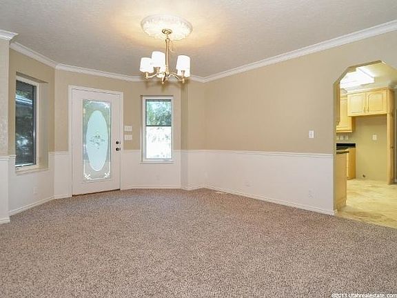 4th image of 1150 Michelle Dr