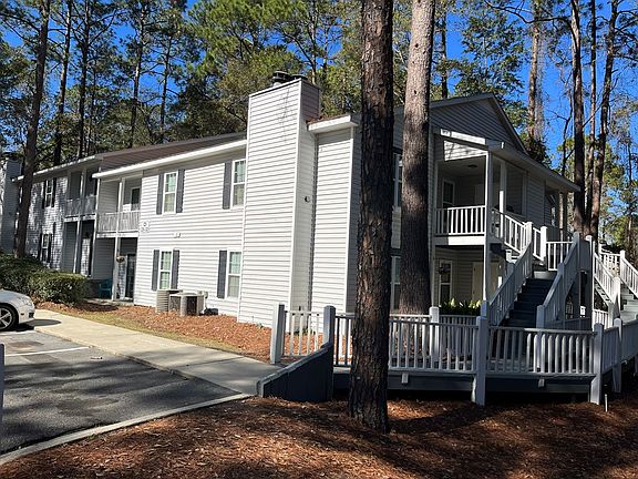 2nd image of 2092 S Sherwood Dr #D31