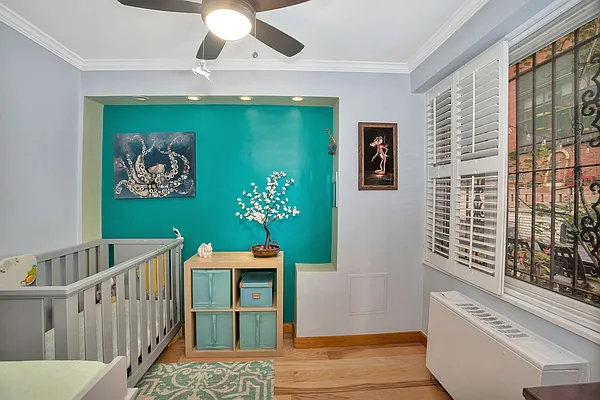 Sold by Compass | media 8