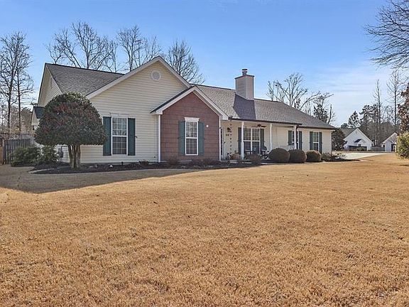 2nd image of 616 Embassy Walk