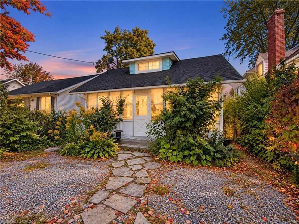 118 Lincoln Rd E, Fort Erie, ON L0S 1B0
