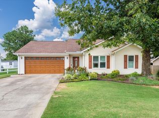 402 Ariel Ct, Fountain Inn, SC 29644