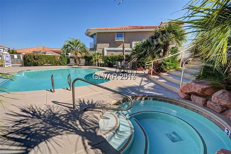 1st image of 142 Rainbow Dr