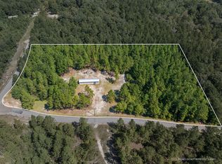 13 Powell Ln, Lumberton, MS 39455