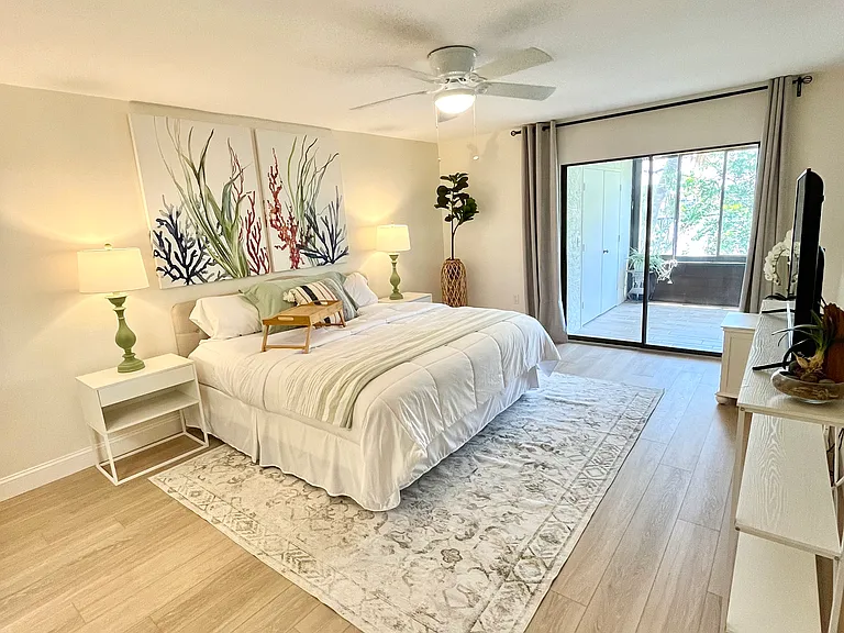 223 Lakewood Dr #223 — Photo 5