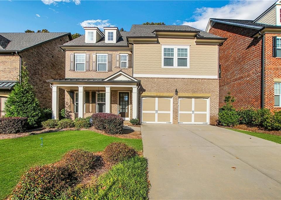 1st image of 12090 Cameron Dr #205
