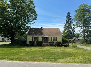 140 Rosemary Dr, Springfield, MA 01119