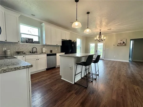 24473 Timbercrest Dr, Franklinton, LA 70438