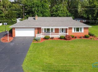 111 Briar Hill Rd, North Baltimore, OH 45872