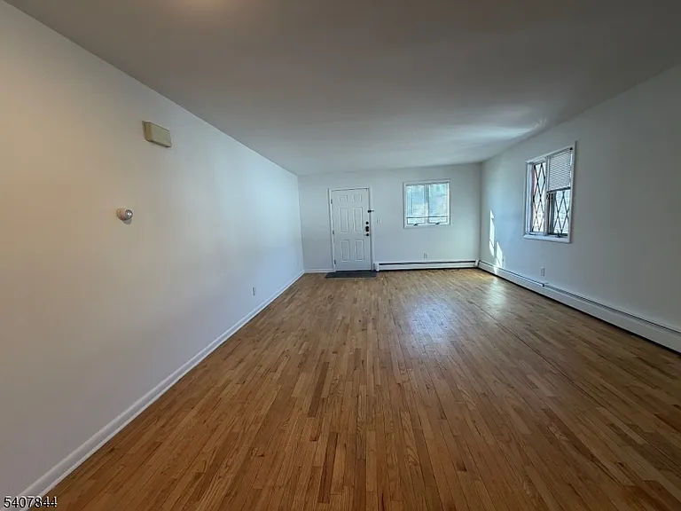 155 Landing Rd — Photo 7