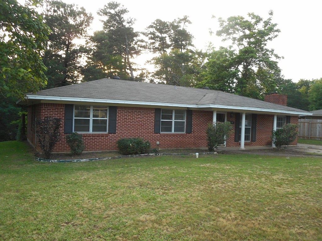 1113 Louisiana Ave, Minden, LA 71055 Zillow