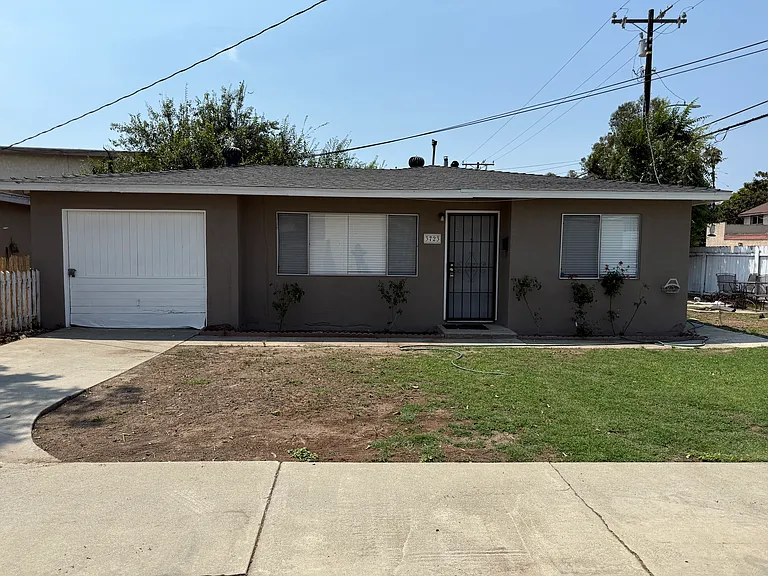 3723 Howard Ave — Photo 1