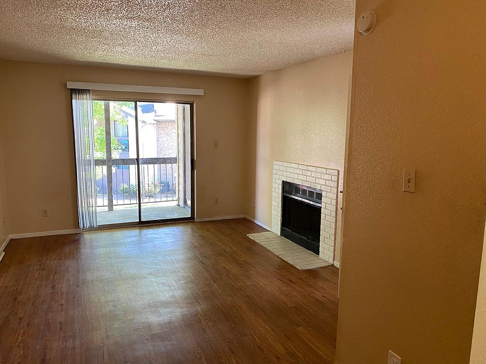 1st image of 12615 Brookglade Cir Unit 216