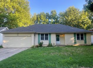 805 E Cambridge St, Springfield, MO 65807