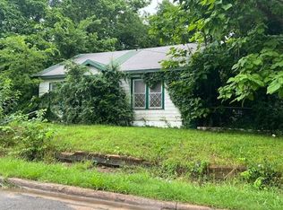 211-217 W Brame St, Paris, TX 75460