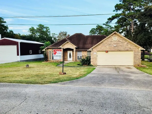 3443 Shore Shadows Dr, Crosby, TX 77532