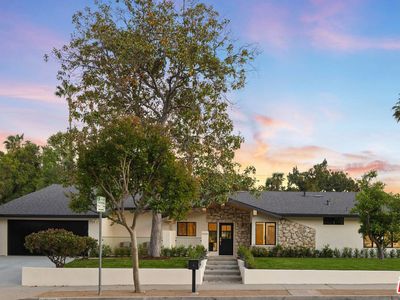 23520 Mariano St, Woodland Hills, CA, 91367