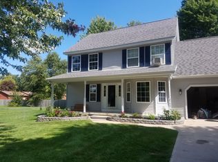 3766 Loton Dr, Fort Gratiot, MI 48059