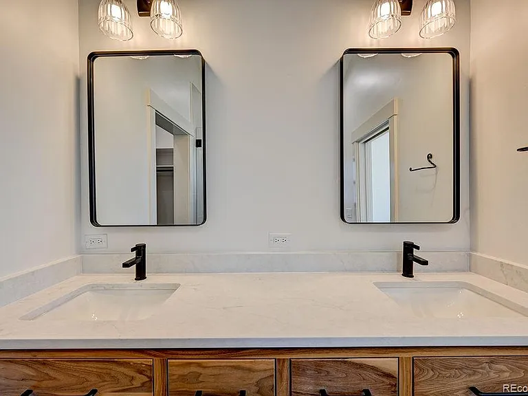 424 Pinon St — Photo 22