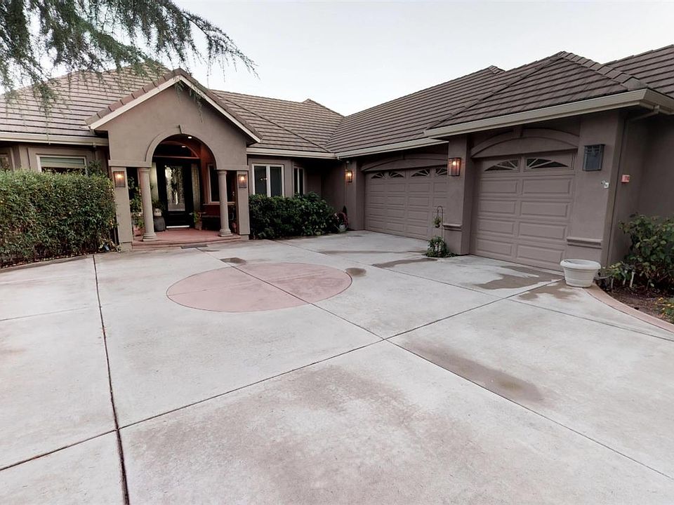 1st image of 1148 Humbug Way
