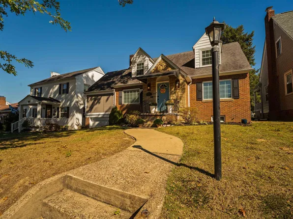 54 Fairfax Dr, Huntington, WV 25705