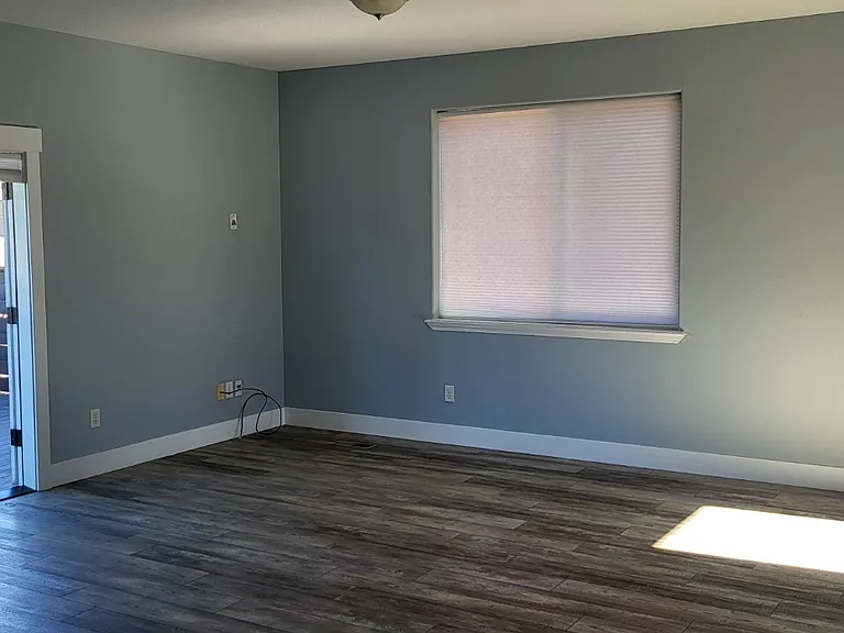 359 Jans Ct — Photo 8