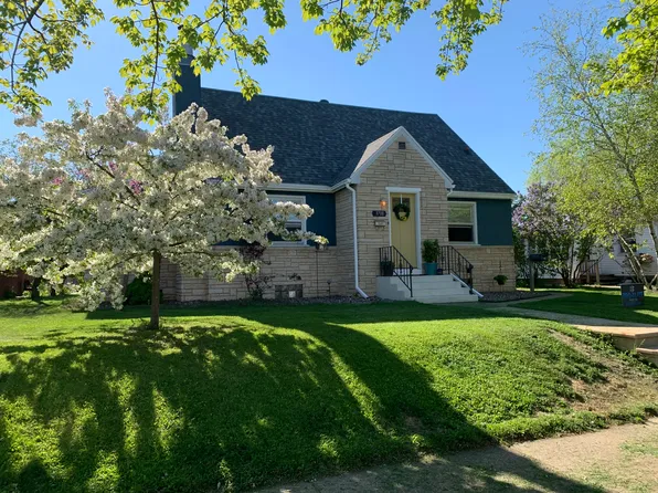 1718 21st St S, La Crosse, WI 54601