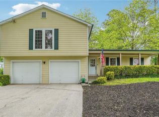 2405 Selman Dr, Duluth, GA 30096