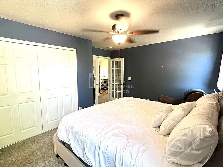 654 Montrail Dr — Photo 11