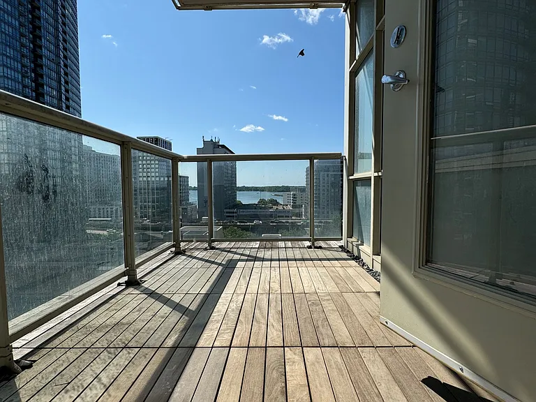 10 Navy Wharf Ct #1109 — Photo 20