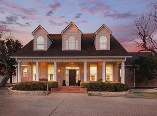 9528 5th St, Crawford, TX 76638