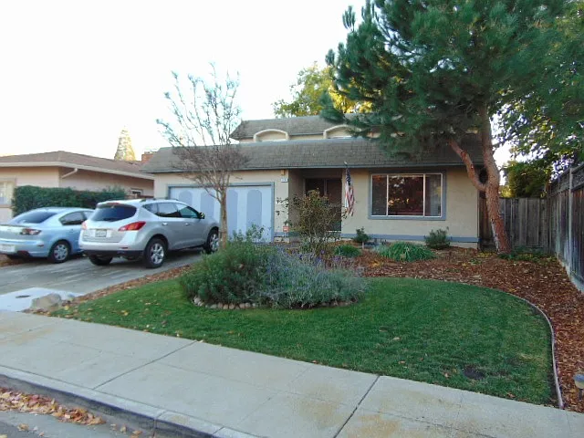 5251 Diane Ln photo 1