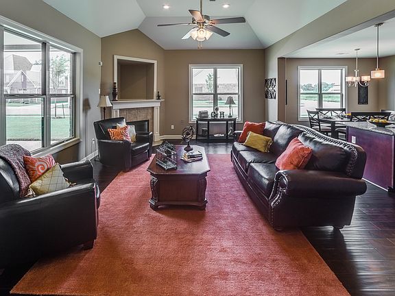 4th image of 361 Dogwood Valley Dr