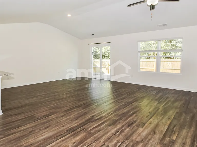 999 Jt Westfield Dr — Photo 7