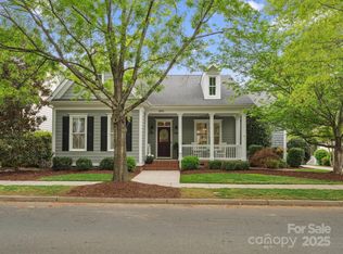 894 Stratford Run Dr, Fort Mill, SC 29708