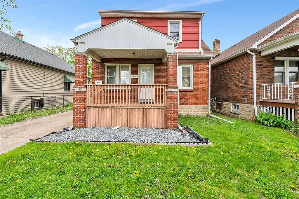2 bed, $1,300 — Photo 3