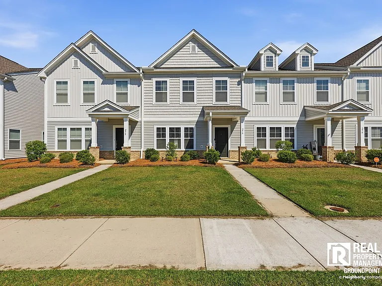 276 Godwit Dr — Photo 1
