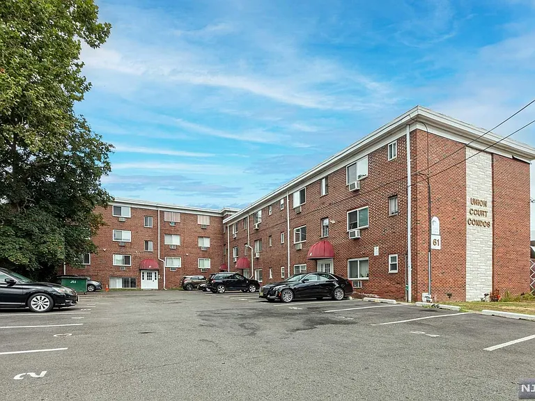 61 Union Ave #B2 — Photo 11