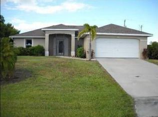 1225 SW 35th St, Cape Coral, FL 33914