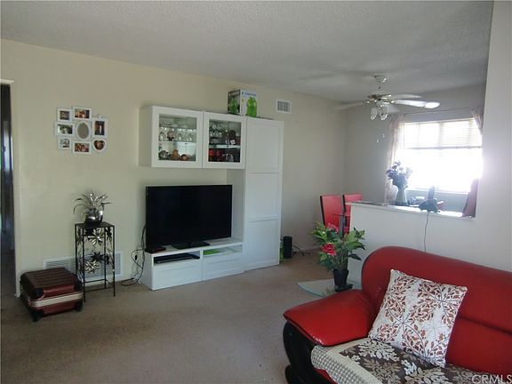 4th image of 777 S Citrus Ave APT 201
