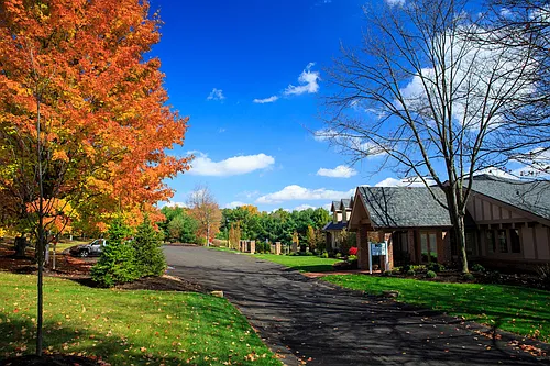 Hickory Hills Photo 1