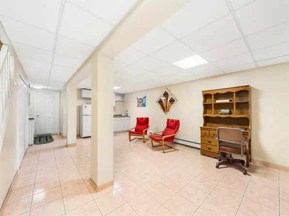 415a 57th Street image 23 of 37