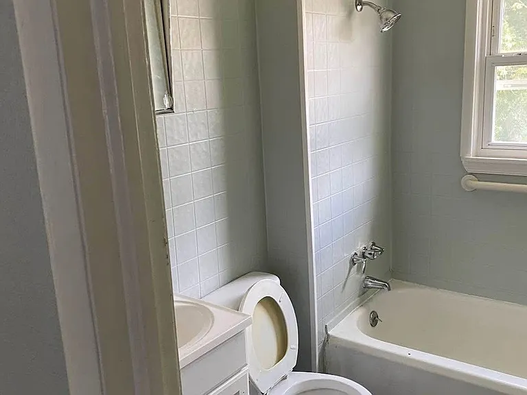 11831 Beechwood St #1 — Photo 4