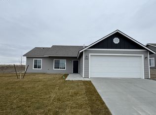 2974 Quail Ave, Umatilla, OR 97882